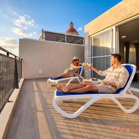 Lägenhet 2br Penthouse With Rooftop Terrace In Mellieħa